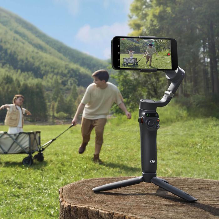 DJI Osmo Mobile 6 Smartphone Gimbal Stabilizer 3-Axis Phone Gimbal