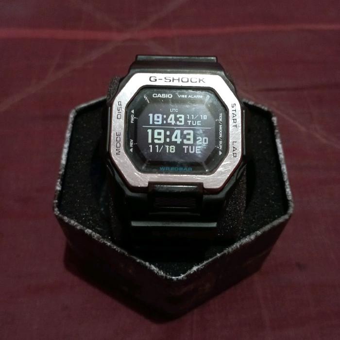 Casio G-Shock GBX-100 Preloved