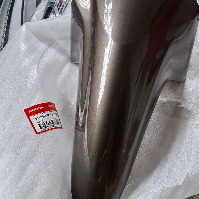 SPAKBOR DEPAN REVO DX HONDA REVO ABSOLUTE 110 61100-KWW-A00TBR COKLAT ORIGINAL AHM