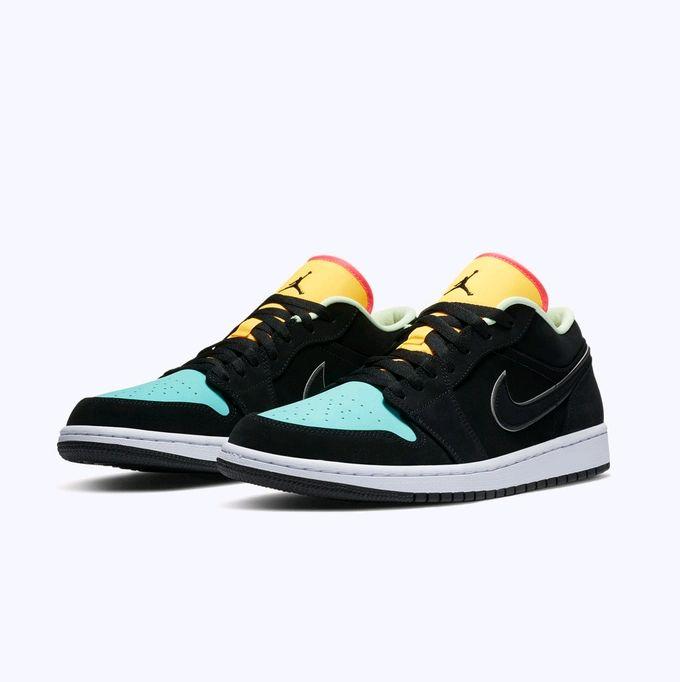 Sepatu Sneakers AirJordan Low1 Black Aurora Green