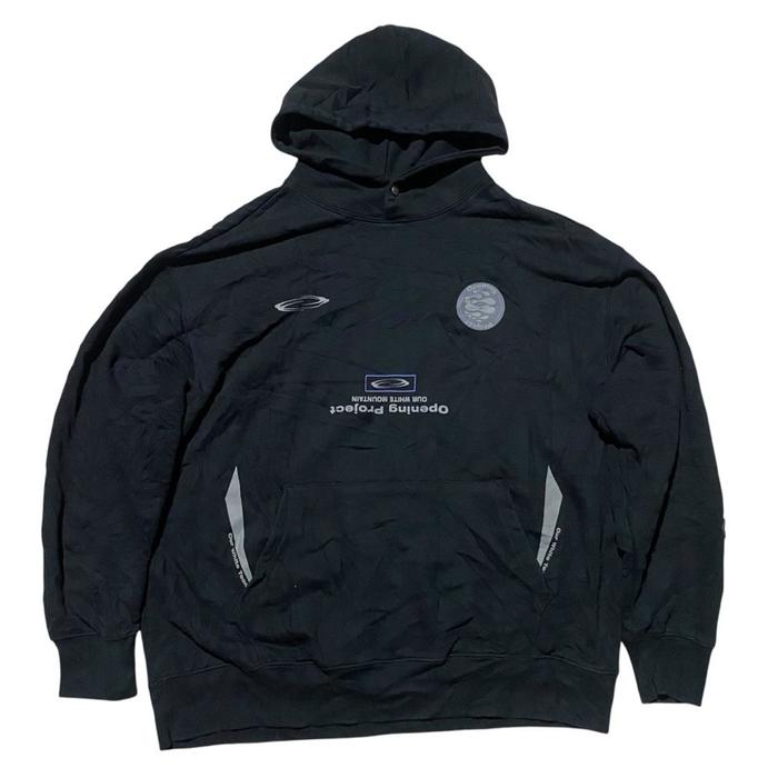 Opening project team play black hoodie