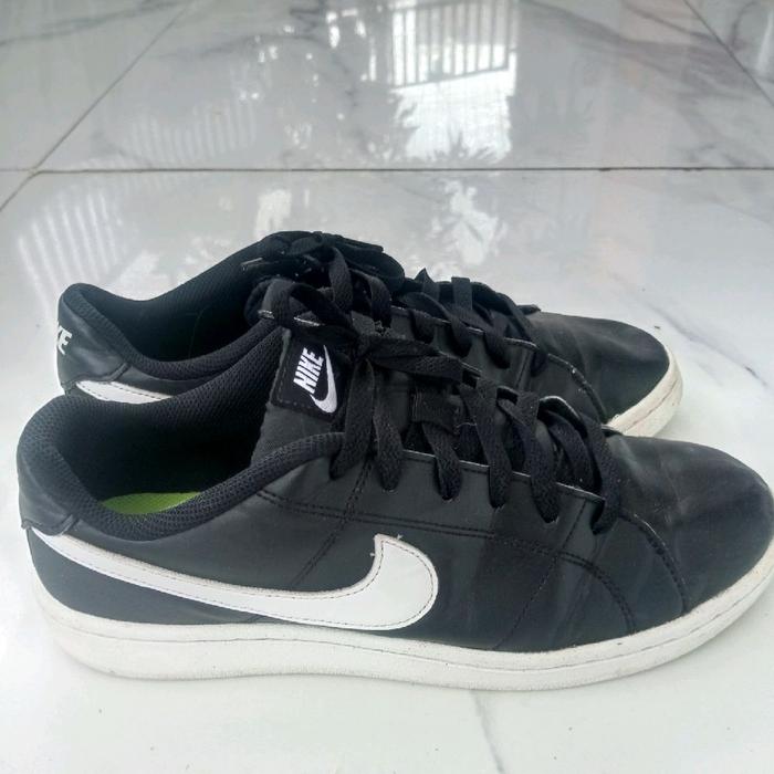 Sepatu Branded Nike Kulit Hitam Size 41 (Second).