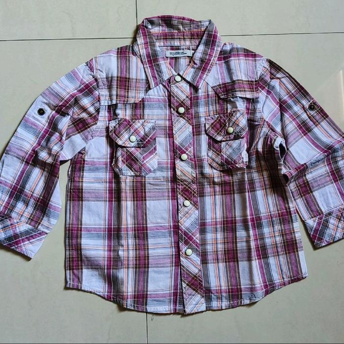 Baju second anak cowok kotak merah biru fit 2-3 th