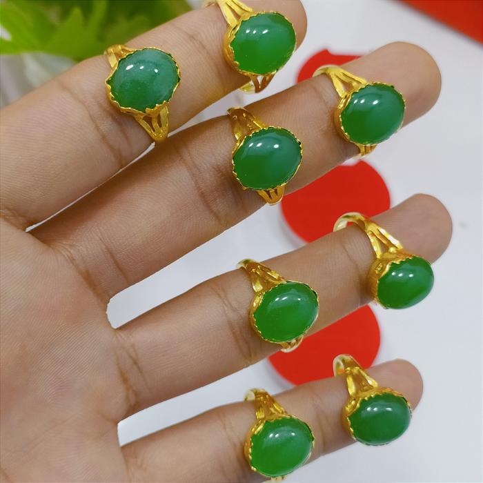 Cincin permata batu hijau Jamrud sintetis