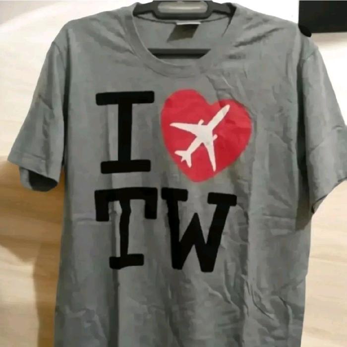 Kaos Pria  -  Import Taiwan