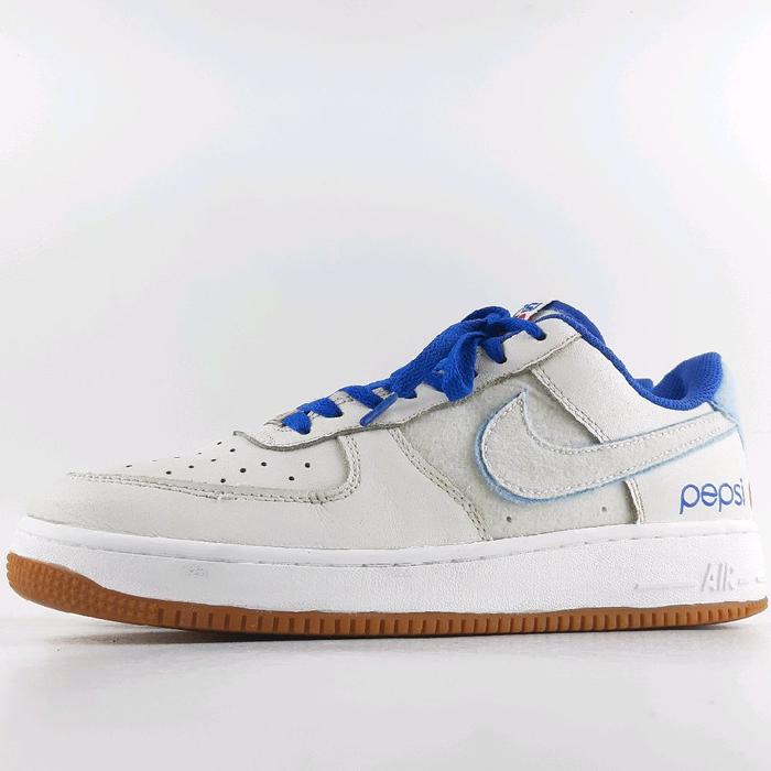 NIKE X PEPSI SNEAKERS COLLAB