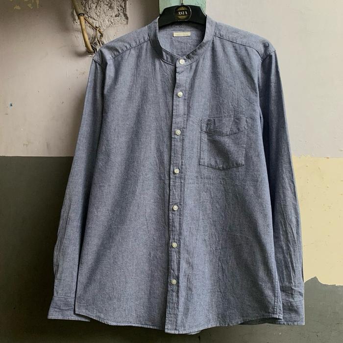 Kemeja pria shanghai polos GU lengan panjang preloved SHB.11.05