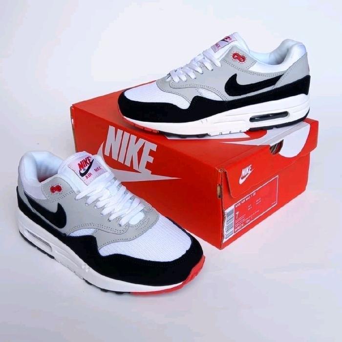 Nike Air Max 1 Essential Chilling Red