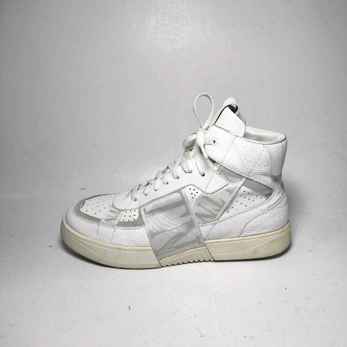 Valentino Garavani 43 authentic, sepatu Italy sepatu kulit Rick Owens Ferragamo common projects