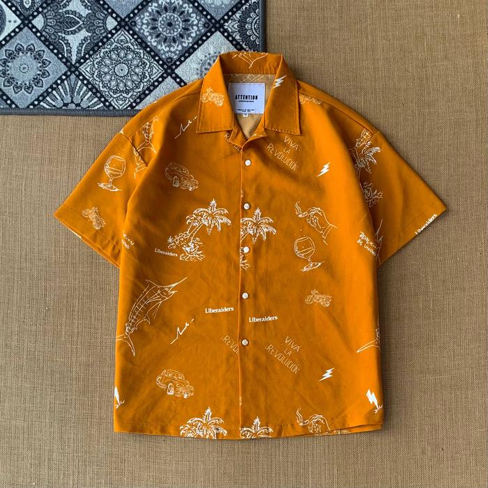kemeja Attention Open Collar size L (seperti baru) 100% original 230426S