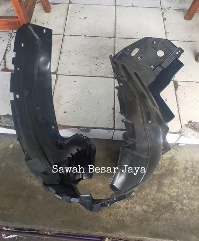 Inner Liner Fender Cover Plastik Spakbor Slebor Atas Ban Depan Hrv
