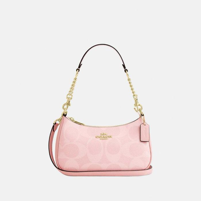 Coach Teri Shoulder Bag - Tas Bahu Wanita dengan Desain Elegan dan Warna Pink