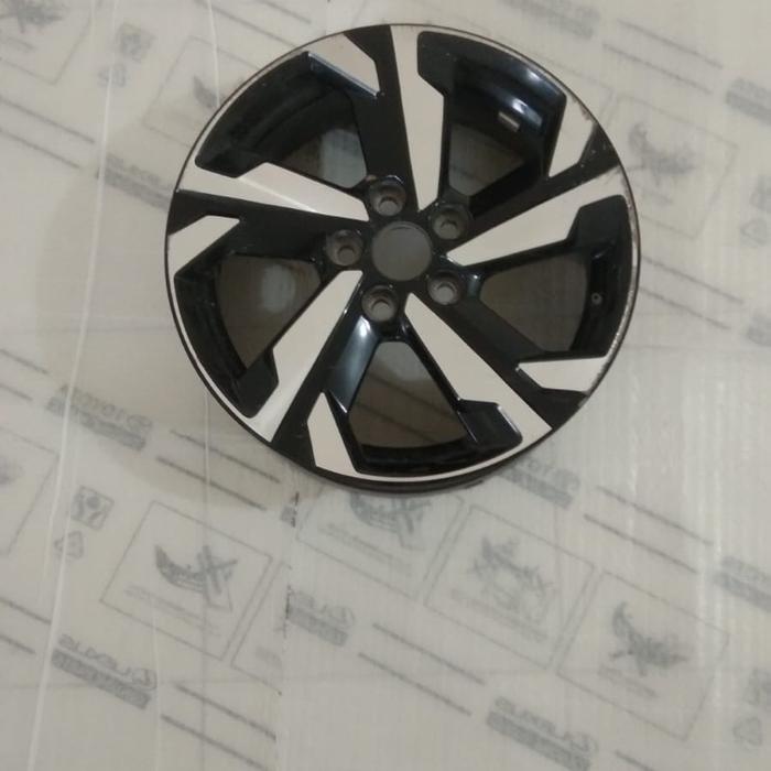 Velg Xpander Ultimate 2022
