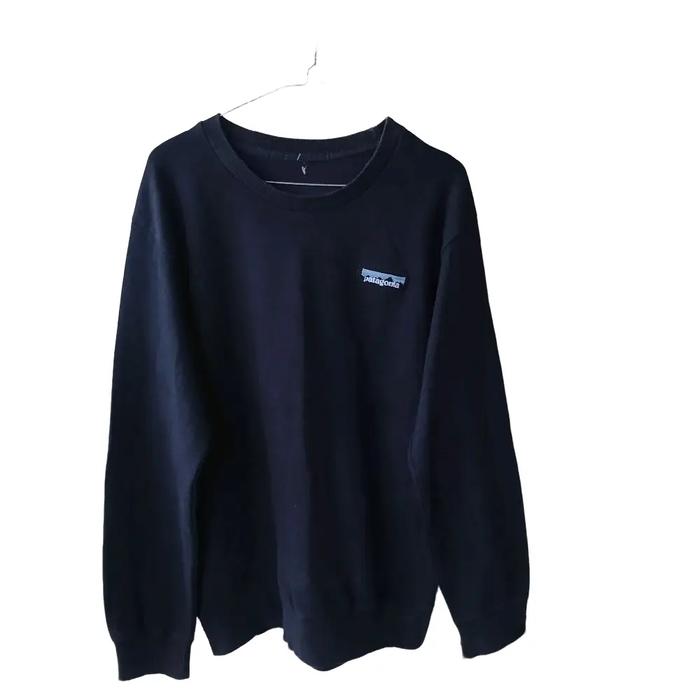 Crewneck Patagonia small logo Original Pria Sweater Hoodie Wanita Basic Unisex Navy Hitam Distro Cas