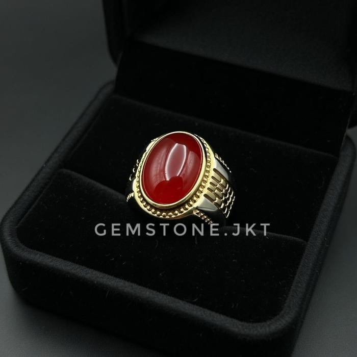 Batu Cincin Red Baron Pacitan Super Giwang Qristal Ring Titanium mewah dan elegan