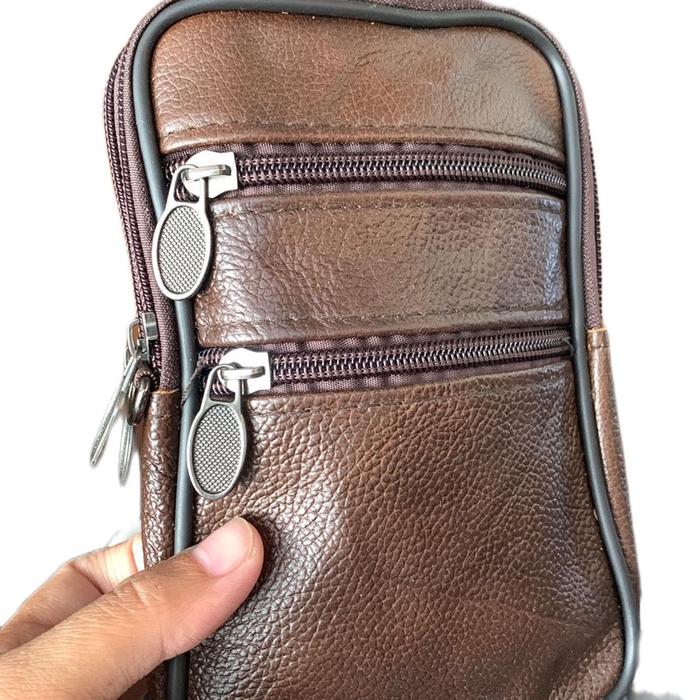 Dompet HP Tas Kecil Selempang Pria dengan Desain Minimalis dan Fungsi Praktis