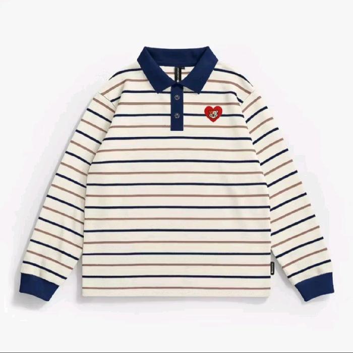 Kaos Polo Lengan Panjang Pola Garis Putih Biru Dengan Logo Hati Merah