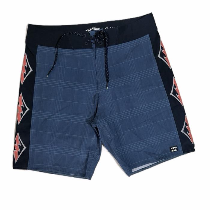 Boardshort billabong layback original size  28 30  34