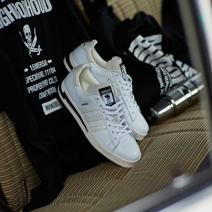 NEIGHBORHOOD x INVINCIBLE x Adidas Campus US8 / 41 1/3