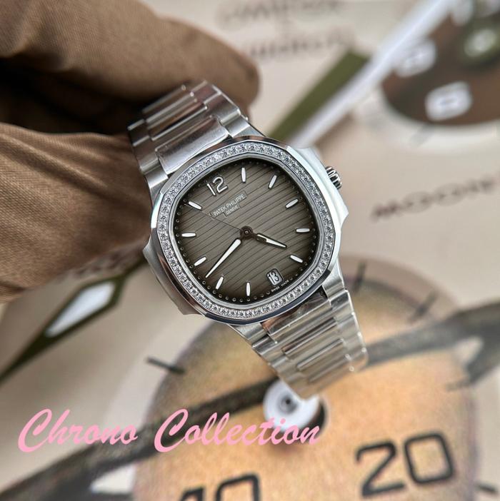 Jam WanitaPatekPhilippeNautilus 7118 Replica Watch Grey Dial 3K Factory 35mm