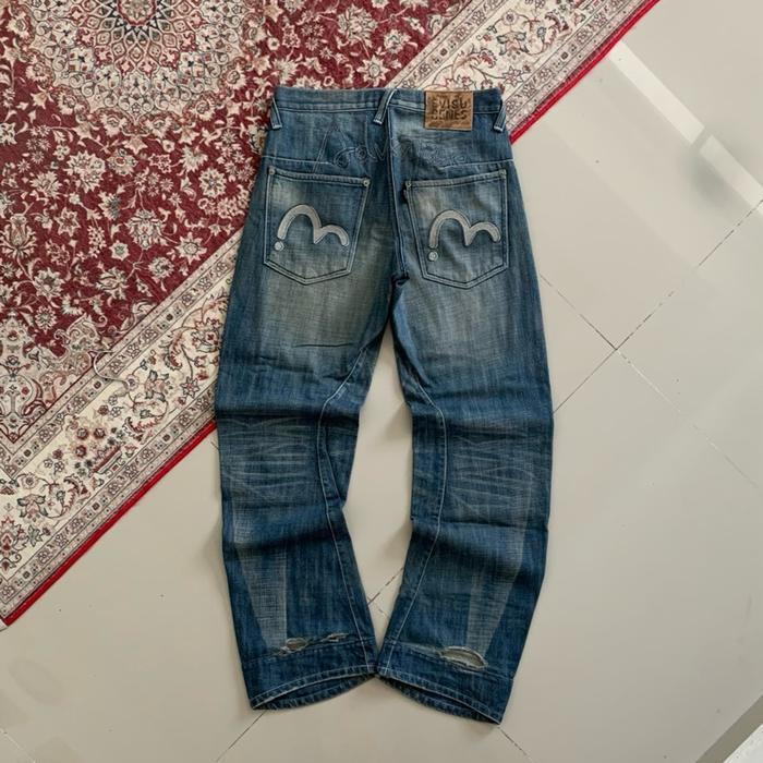 Evisu Engineered Faded Baggy Jeans