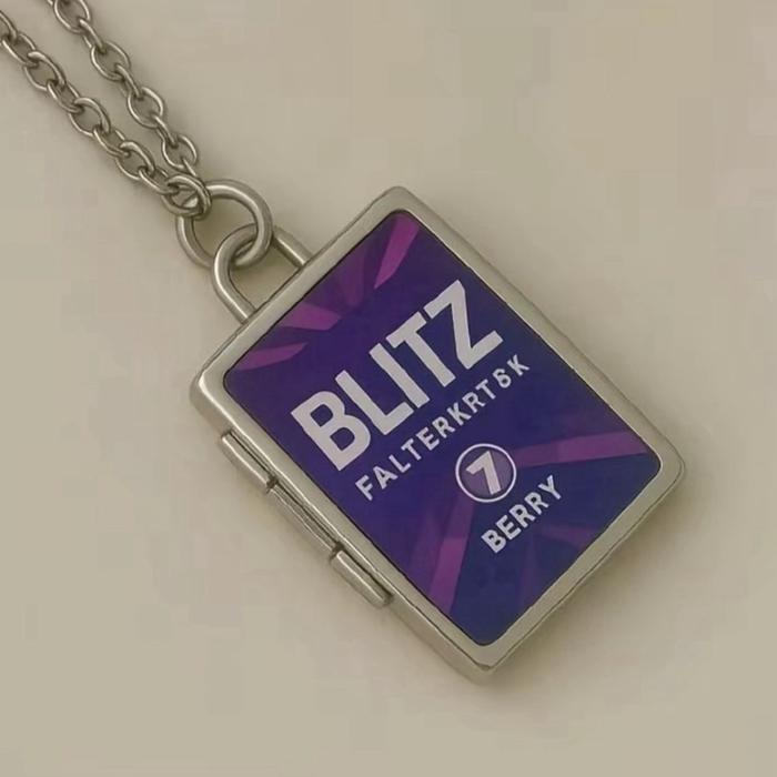 Blitz FALTERKRT8K Berry Kalung dengan Desain Unik dan Menarik