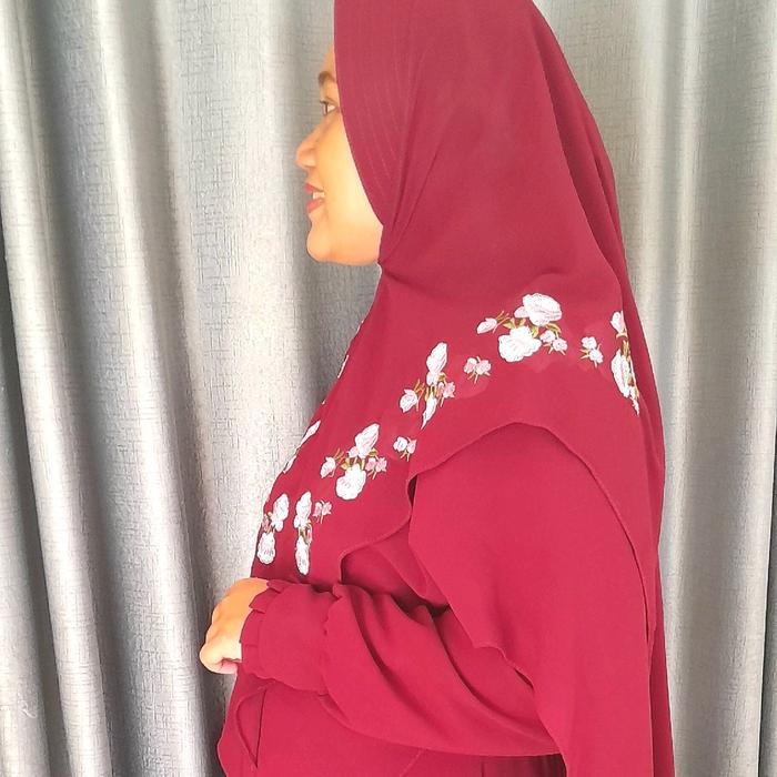 Hana Gamis Syari Set Maroon Muslimah