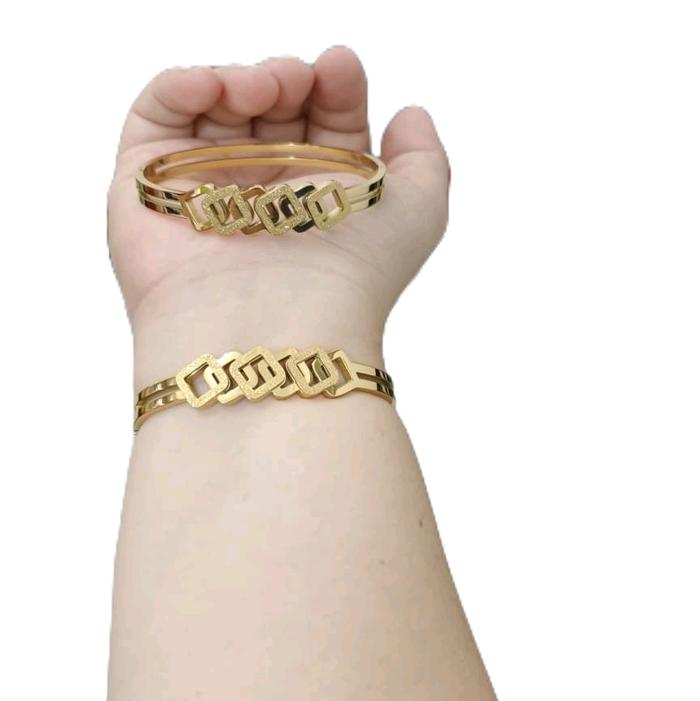 gelang petak2 kembar titanium