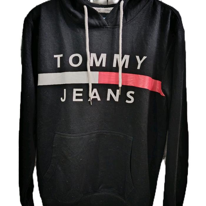 Tommy Jeans Hoodie Hitam dengan Logo Besar dan Tali Serut - Pakaian Santai Pria Nyaman Topi
