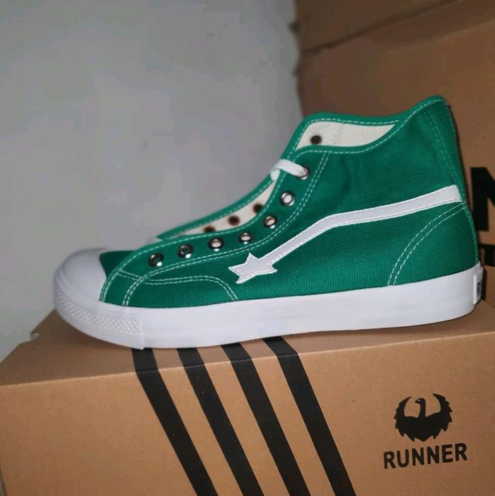 RUNNER BASKET BALL Sepatu Casual