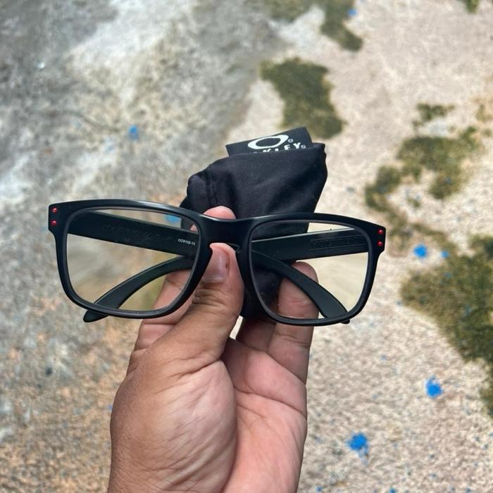 Kacamata Oakley Holbrook original USA