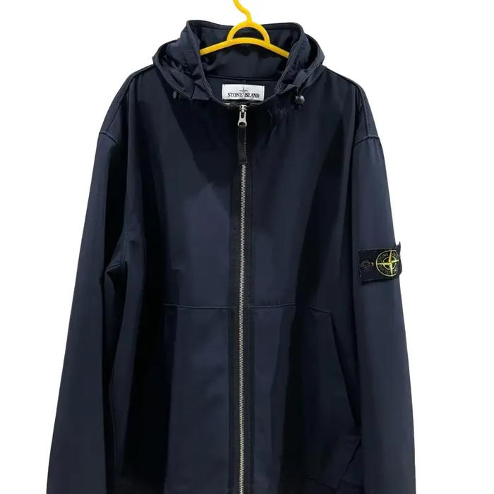 Jaket Stone Island Lightsoftsell R Original
