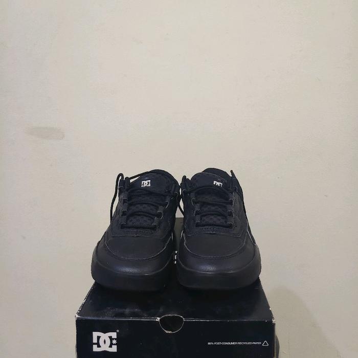 Sepatu DC Metric All Black