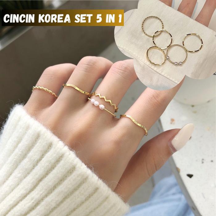 Set 5 pcs Cincin Titanium Wanita Fashion