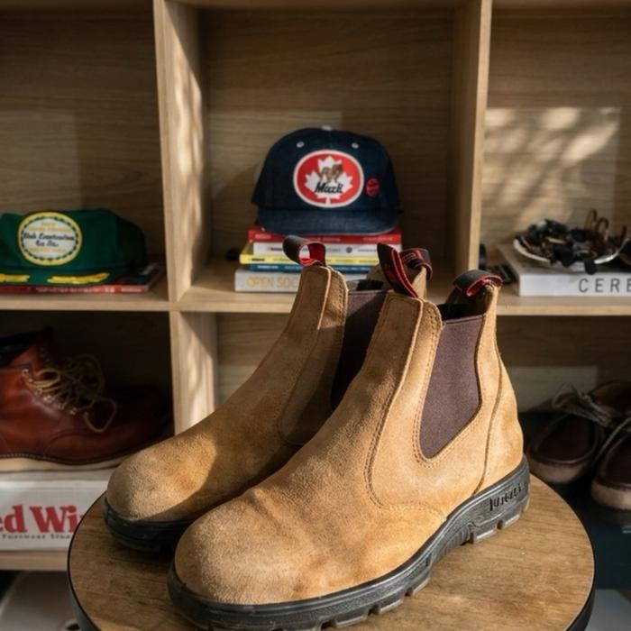 chelsea boots redback banana suede , roughout leather made in australian not blundstone rm williams 