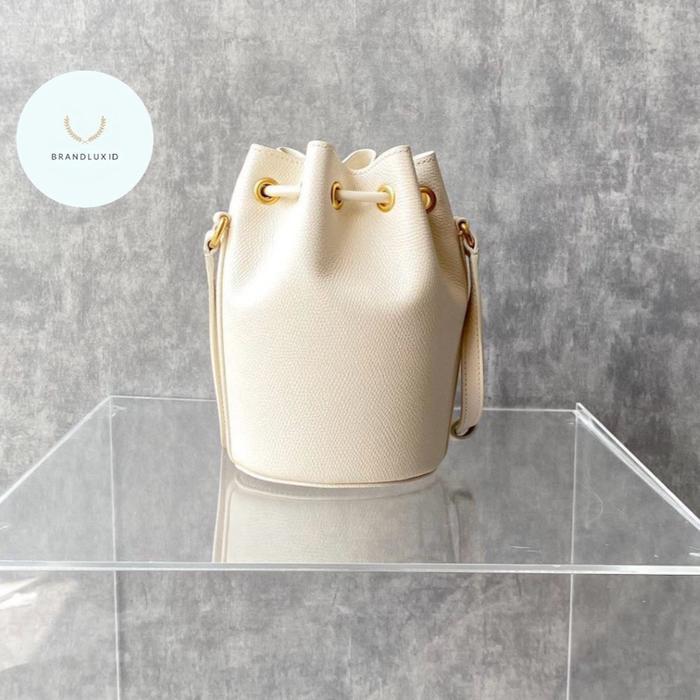 VALENTINO VLOGO SIGNATURE MINI BUCKET BAG IVORY