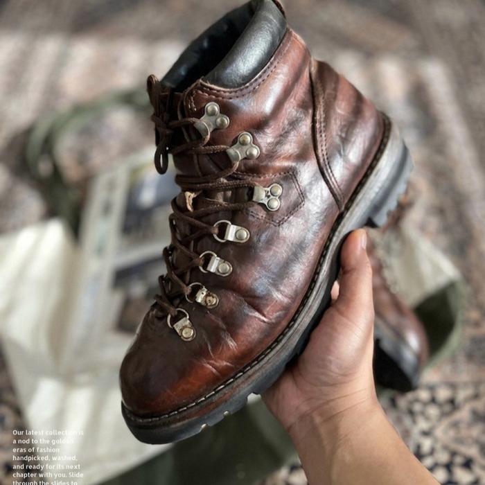 vintage hiking boots look like avioraz paraboot by Prospector made in usa not danner diemme roa hiki