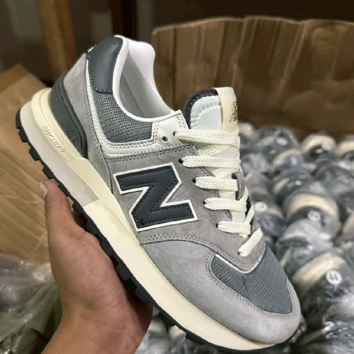 Sepatu New Balance NB 574 Legacy Black