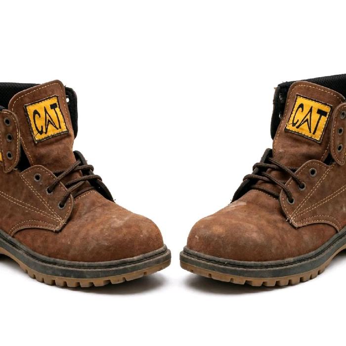 Caterpillar CAT Boots Coklat Suede - Second Original 80% - Size 41 / 42