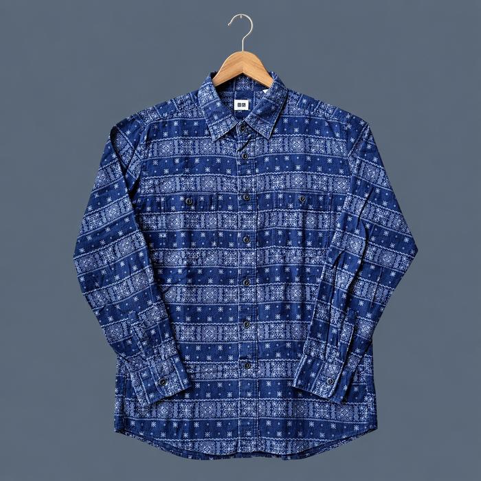 Kemeja Uniqlo Bandana Paisley Navajo Flannel L/S Shirt