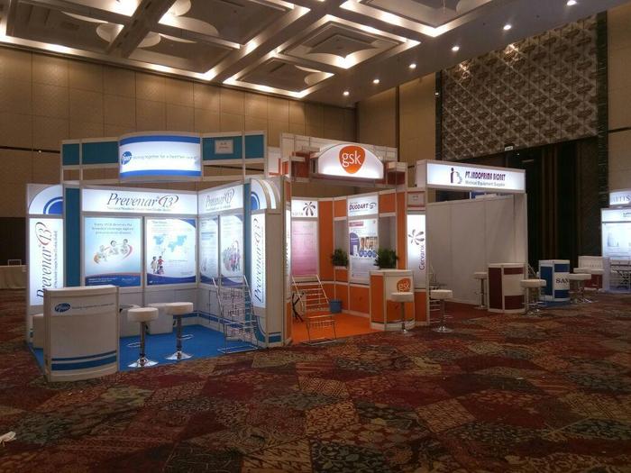 Partisi R8 Stand Booth Pameran Batam