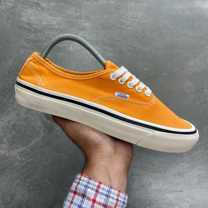 [Size 41] Vans Authentic 33 DX Anaheim Factory ‘Gold Orange’ (VN0A38ENQA7) Second Original Kondisi N