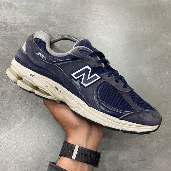 [Size 44] New Balance 2002R Pigment Light Aluminum ML2002RD Second. Harga Barunya 3.8 Juta Rupiah