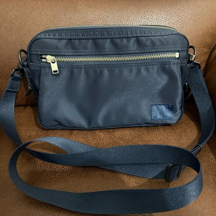 Preloved Tas Porter Lift Shoulder Bag Original 100% Direct from Japan