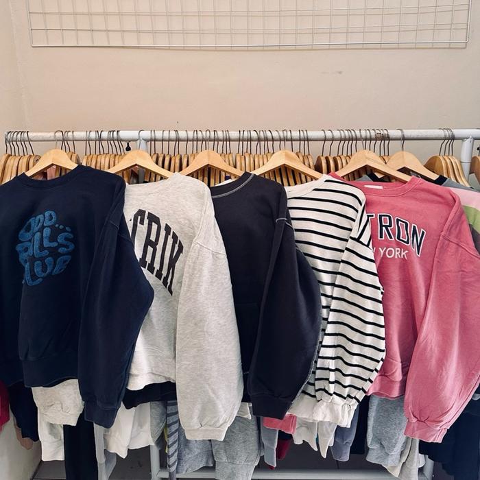 CREWNECK CN MOTIF BORDIR POLOS HOODIE HALFZIP RAJUT 1-100 dengan Desain Trendy dan Nyaman untuk Peng