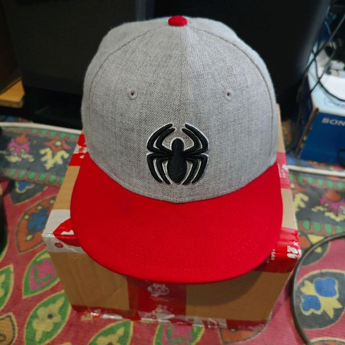 TOPI NEW ERA X MARVEL SPIDERMAN