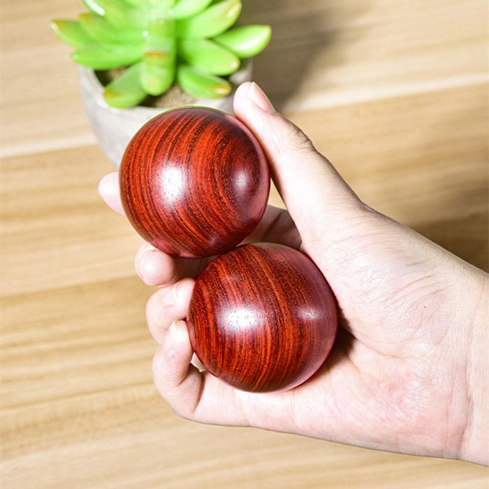 2pcs Natural Wood Ball Health Ball Sandalwood Fitness Log Carved