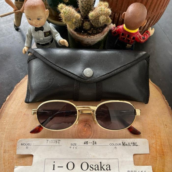 Vintage oval round Sunglasses 70's Brand: NITRO made in Italy Frame gold/logam dilapisi asetat/optyl