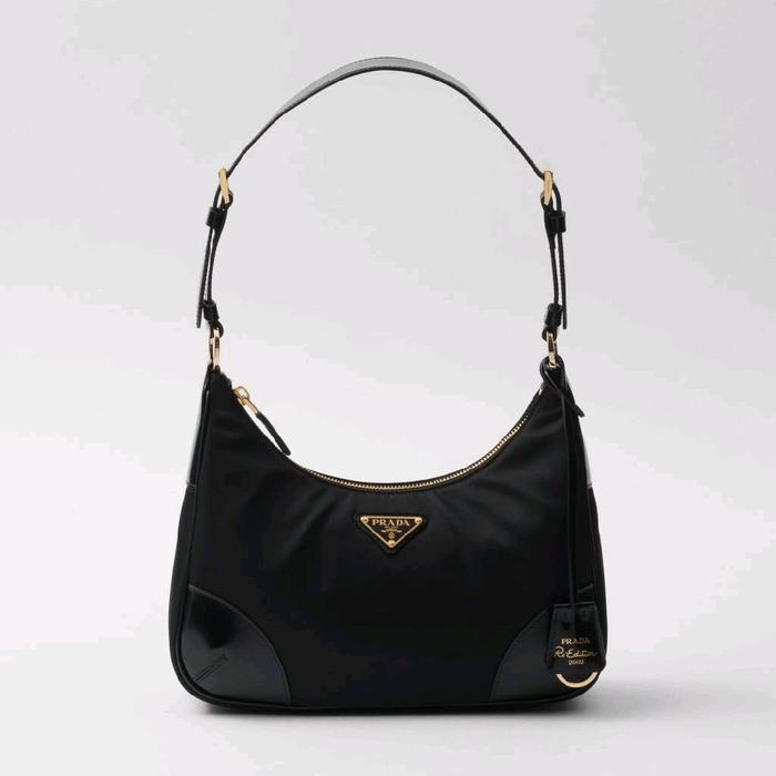 Prada Re-edition 2002 Hobo Shoulder Bag Black
