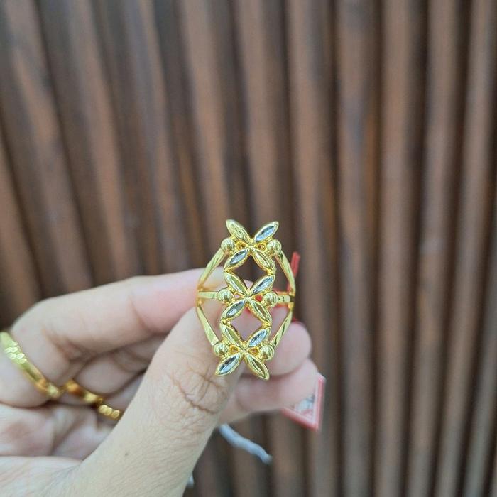 Cincin Bunga Marissa 3Layer Crome Simple Mewah